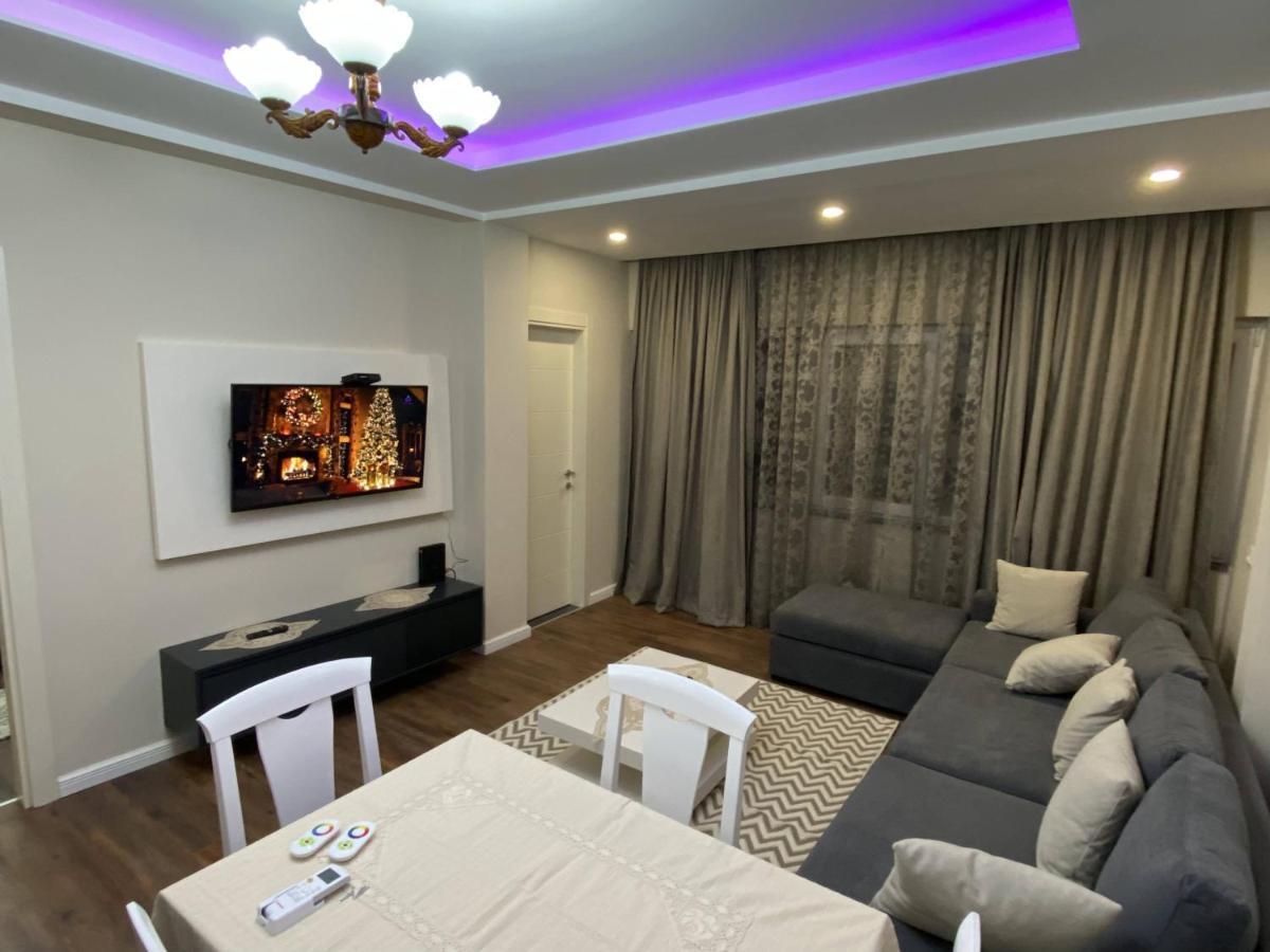 Komatas Modern Apartments In Bllok Area Tiranë Luaran gambar