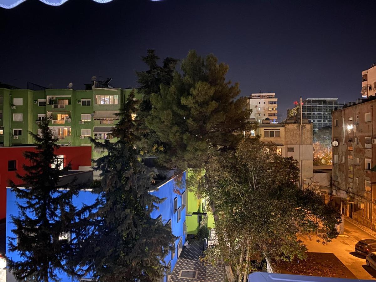 Komatas Modern Apartments In Bllok Area Tiranë Luaran gambar
