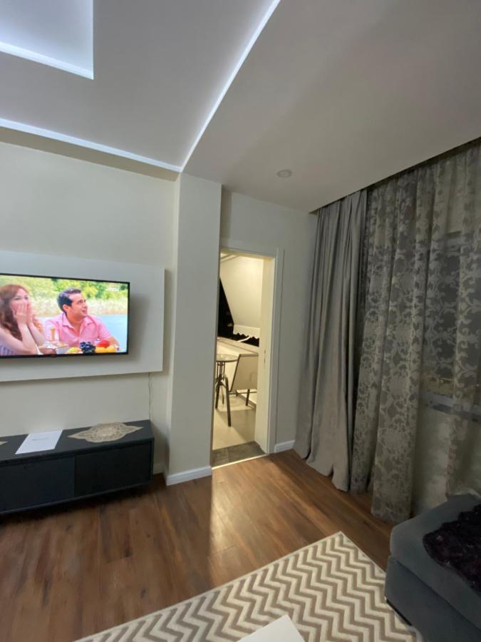 Komatas Modern Apartments In Bllok Area Tiranë Luaran gambar